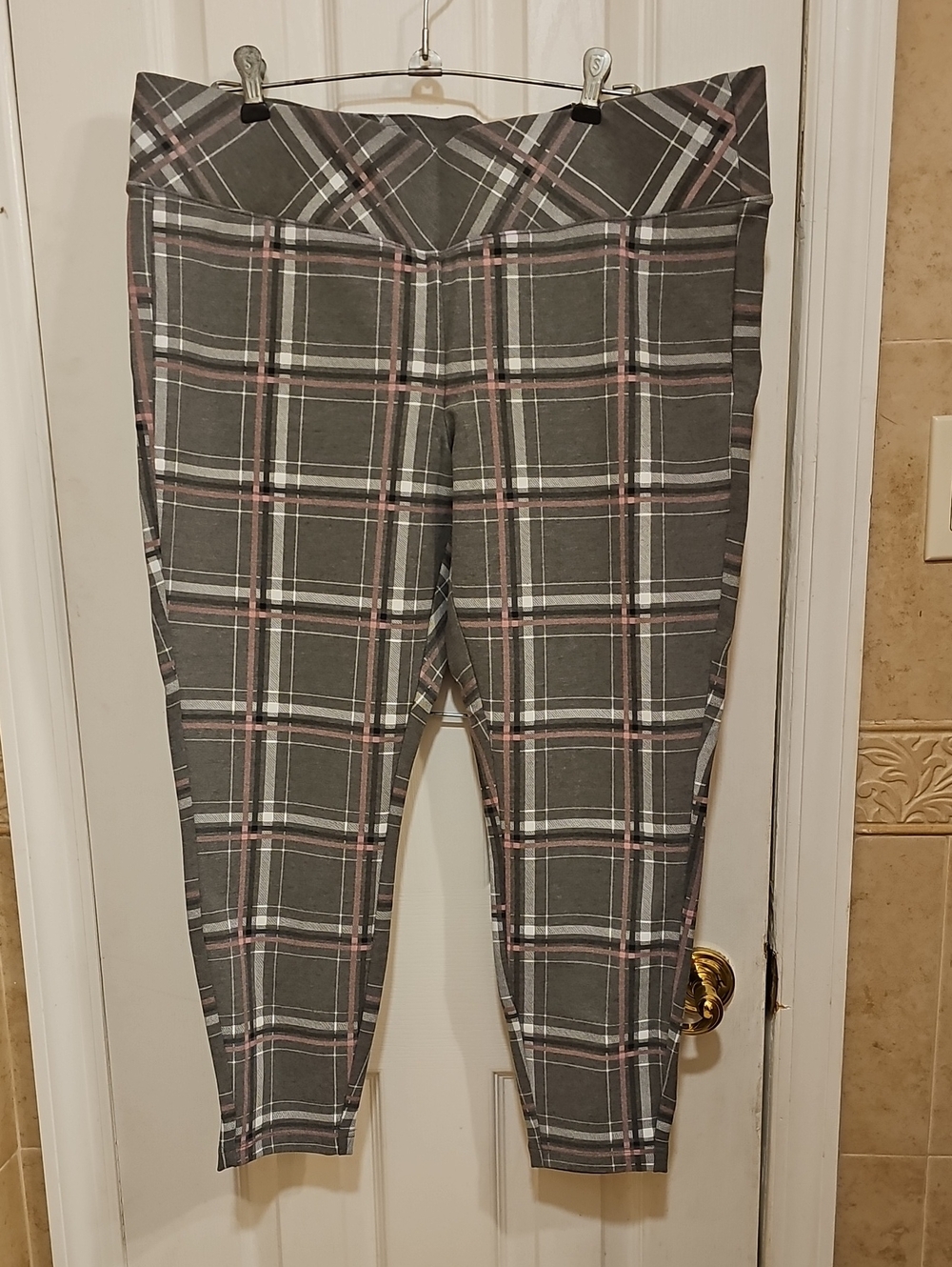 Torrid Pixie Heather/Pink Plaid Pants Sz 2x NWT